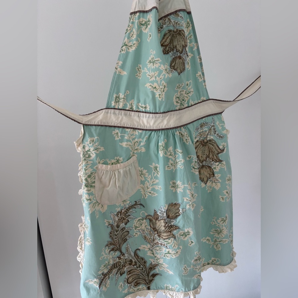 Anthropologie Blue and White Floral Apron